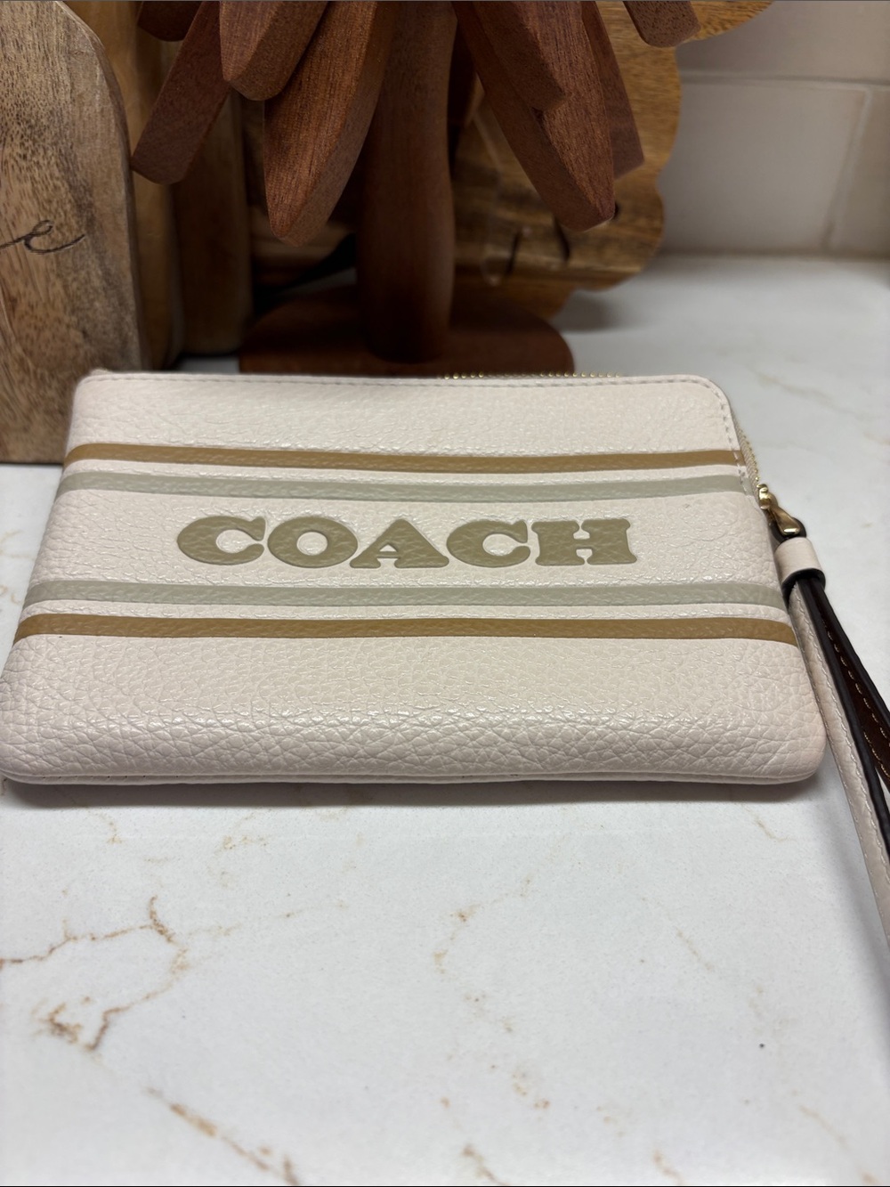 Coach Leather Corner Zip Wristlet NWOT
